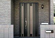 フォルマ　充実機能の断熱玄関ドア